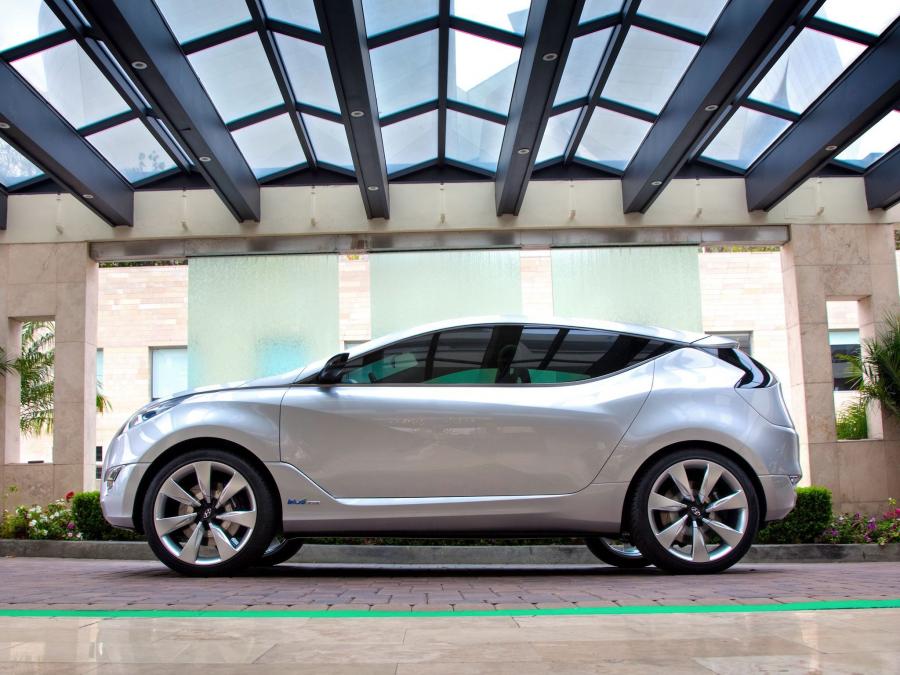  Hyundai HCD-11 Nuvis Concept 2009 года  (фото 3 из 96)